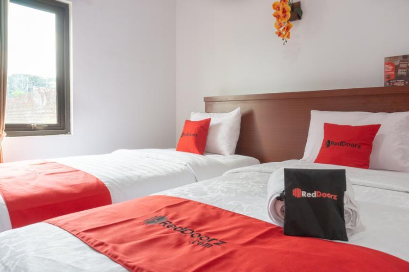 Reddoorz Near Jawa Timur Park 3 Malang Exterior foto